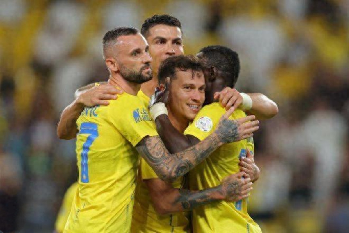 体育博彩导航-香港队在近期比赛中夺冠,实现最终的胜利是什么